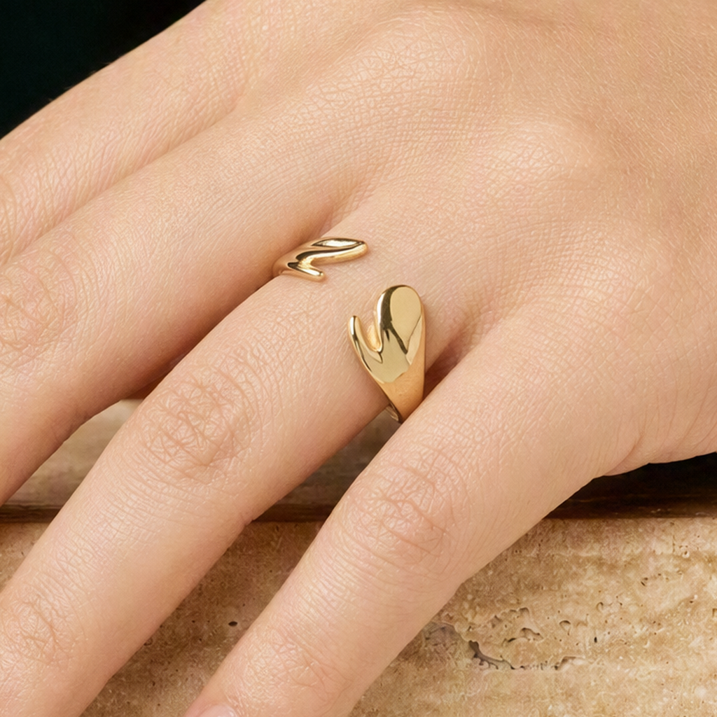 Abstract wave ring styled view