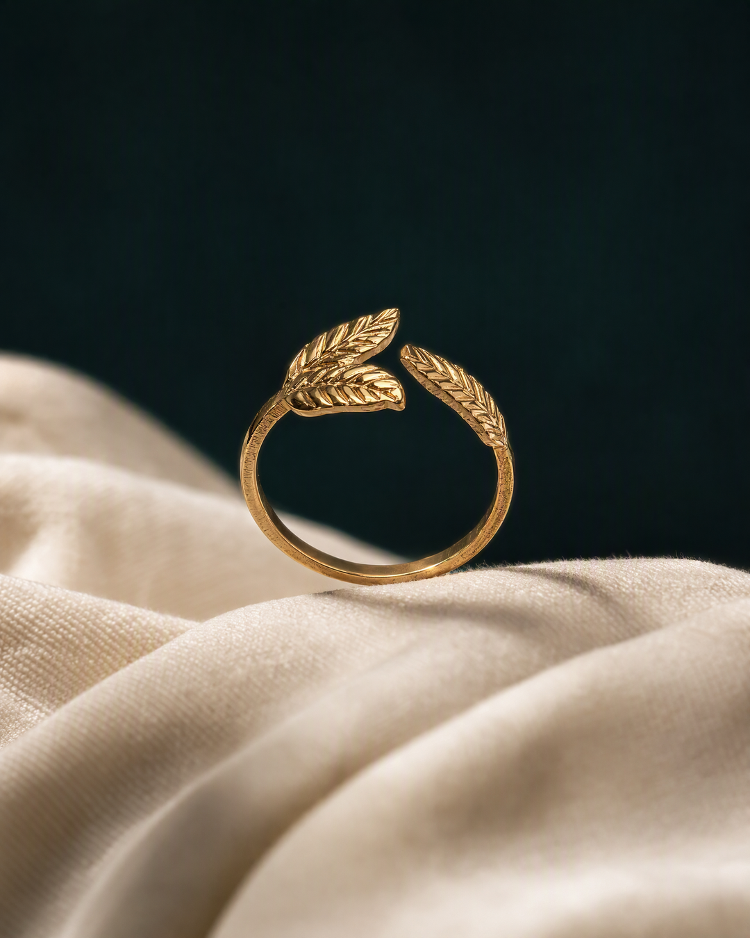 Feather ring portrait product view